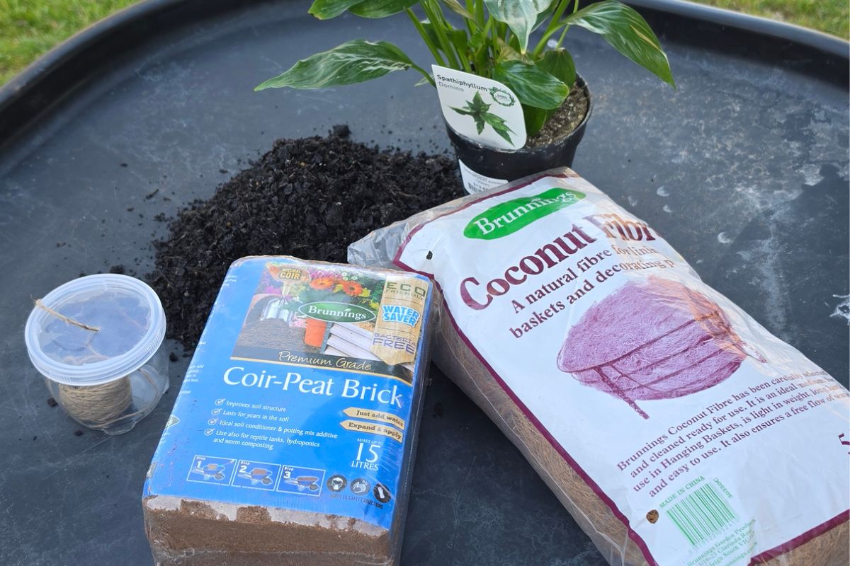 Kokedama coconut fibre plant materials